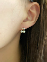 Cherry pearl studs earring