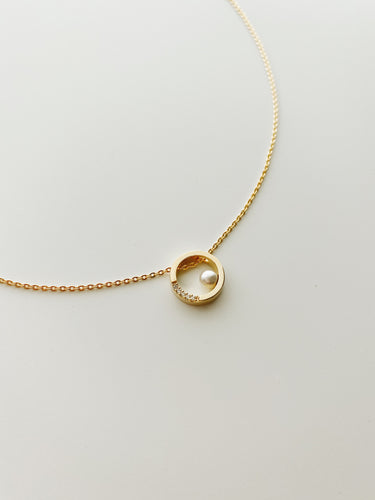 Open circle gold pendant with cz and pearl