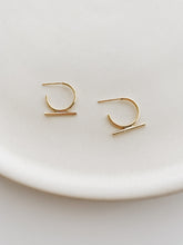 Gold open circle bar earring - S925 Sterling Silver