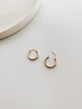 Gold minimal hoop earrings - S925 Sterling Silver